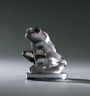 Automibilia Gallery: Grenuille Lalique mascot. Creator: Unknown