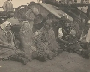 Eastern European Prints: Group of emigrants (women and children) from eastern Europe on deck of the S