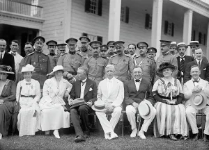 J Daniels Prints: Group at Mount Vernon; Front Row