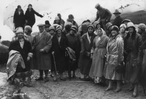 Images Dated 2nd August 2010: Group of tourists visiting Svartisen, northern Norway, 1929