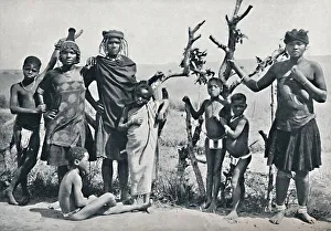 Zulu Gallery: A group of Zulus, 1912