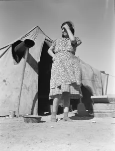 Growers camp for migrant labor on the edge of the pea fields, near Calipatria, CA, 1939. Creator: Dorothea Lange