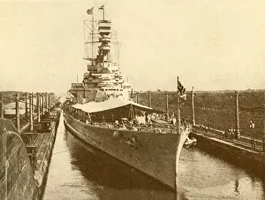 Golding Prints: H. M. S. Renown Passing Through the Panama Canal with the Duke and Duchess