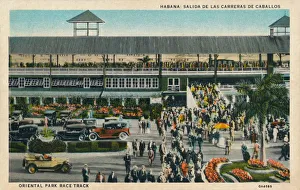 Exit Prints: Habana: Salida De Las Carreras De Caballos. Oriental Park Race Track, c1910