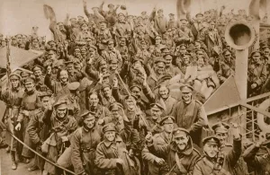Armistice Prints: Hailing home with smiles and cheers, c1914-1919