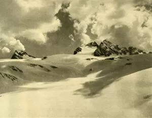 Northern Limestone Alps Gallery: The Hallstatter Glacier, Dachstein Mountains, Upper Austria, c1935. Creator: Unknown