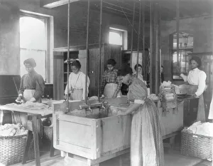 Training College Prints: Hampton Institute, Va. 1899 - Classroom scenes - laundry shop