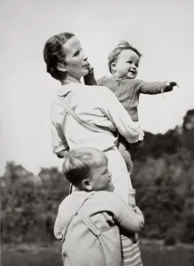 Fascist Prints: A Happy Mother, a National Socialist Ideal, Germany, 1936