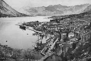 Dalmatia Prints: The Harbor of Mezzo, 1913