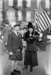 Tam Oshanter Prints: Harry Lauder & wife, between c1915 and c1920. Creator: Bain News Service