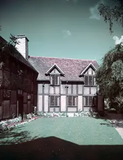 Shakespeare Prints: Harvard House and the Talbot Inn