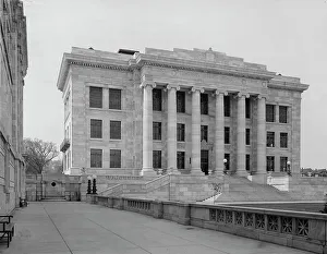 Boston Prints: Harvard Medical School, Boston, Mass. c1908. Creator: Unknown