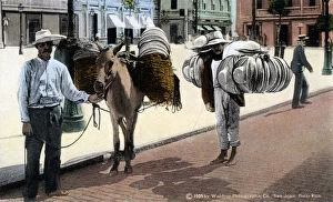 San Juan Gallery: Hat vendors, San Juan, South America, 1909.Artist: Waldrop