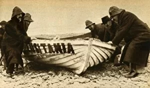 Lifeboat Collection: Hauling up one of the Lusitanias boats, Ireland, May 1915, (1933). Creator: Unknown