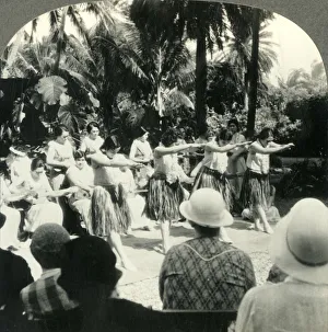 Palm Trees Prints: Hawaiian Hula Girls in a Characteristic Ancient Native Dance, Territory of Hawaii, c1930s