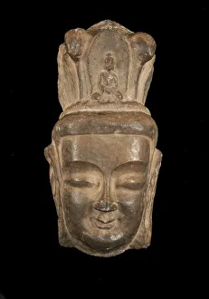 Head of Bodhisattva in high relief, with high headdress..., Period of Division, 386-535 Head of Bodhisattva in high relief, with high headdress..., Period of Division, 386-535