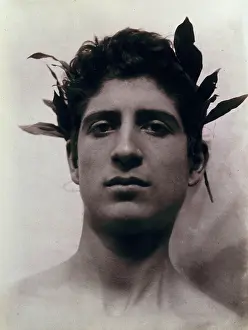 Wreath Prints: Head of a Sicilian boy posing, crowned with laurel leaves