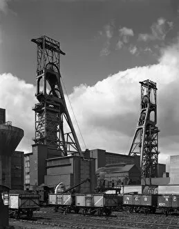 Images Dated 29th May 2018: The headgear at Clipstone Colliery, Nottinghamshire, 1963. Artist: Michael Walters