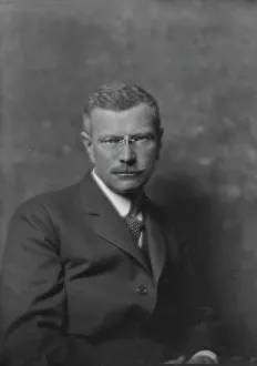 Heynen, Carl, Mr. portrait photograph, 1916. Creator: Arnold Genthe