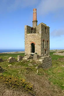 Cornish Gallery: Higher Bal Mine engine house, Cornwall