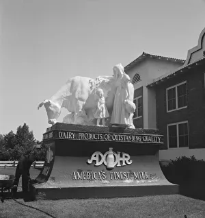 Highway sculpture, on U. S. 99, outskirts of Tulare, California, 1939. Creator: Dorothea Lange