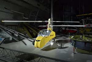 Hiller XH-44 Hiller-Copter, 1943-1945. Creator: United Helicopters Incorporated Hiller XH-44 Hiller-Copter, 1943-1945. Creator: United Helicopters Incorporated