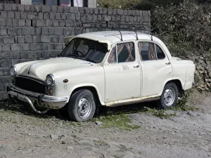 Blinds Gallery: Hindustan in India 2017. Creator: Unknown