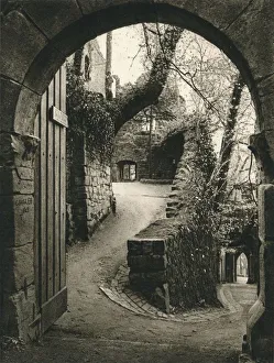 Karlsruhe Prints: Hohenbaden ruin, 1931. Artist: Kurt Hielscher
