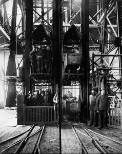 Extraction Prints: Hoisting ore & lowering miners