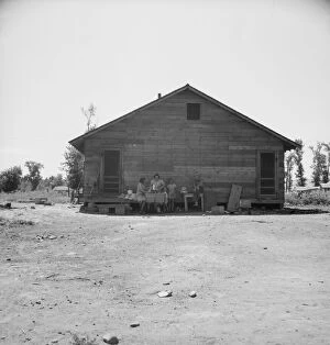 Unemployed Collection: Home of family living in Sumac Park, shacktown community...Yakima, Washington, 1939