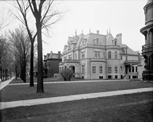 Home of Mrs. C.L. Stephens, 1123 Woodward Avenue, Detroit, Mich. between 1905 and 1915. Creator: Unknown