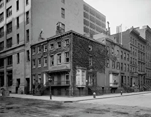 Irving Washington Prints: Home of Washington Irving, New York, c.between 1910 and 1920. Creator: Unknown