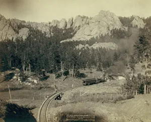 Grabill Prints: Horse Shoe Curve On B[urlington] and M[issouri River] R'y Buckhorn Mountains