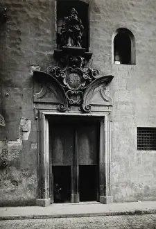 Cataluna Prints: Hospital de la Santa Cruz, Barcelona: the doorway