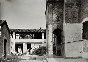 Granada Prints: Hospital San Juan de Dios, Granada: exterior, c1900. Creator: Unknown