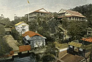 L Boulanger Prints: Un Hotel A Kioto, (Hotel at Kyoto), 1900. Creator: Unknown