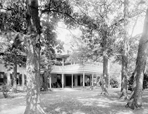 Hotel, Taughannock Falls, N.Y. between 1900 and 1906. Creator: Unknown
