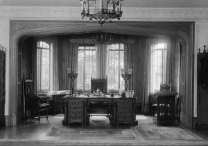 Interiors Prints: House of Mrs. Robert L. Dodge, 1933 Oct. 17. Creator: Arnold Genthe