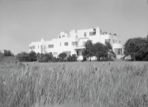 The Shallows Prints: House at The Shallows, property of Lucien Hamilton Tyng