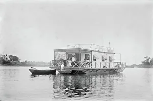 Alternative Prints: Houseboat, New Rochelle, between c1915 and c1920. Creator: Bain News Service