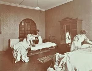 Domestic Help Gallery: Housewifery students, Battersea Polytechnic, London, 1907
