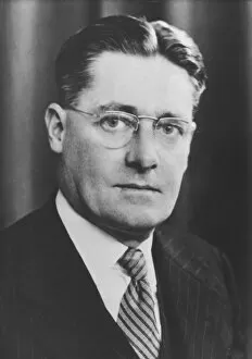 Howard Walter Florey, Australian pathologist, c1945