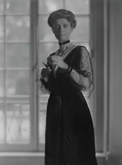 Hughes Charles Evans Prints: Hughes, Charles, Mrs. portrait photograph, 1916. Creator: Arnold Genthe