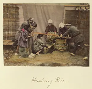 Co Operation Prints: Husking Rice, about 1873-1883. Creator: Shinichi Suzuki I