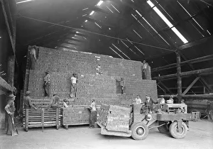 Lifting Prints: Hutton Brick Works, Kingston, New York, 1939. Creator: Gottscho-Schleisner, Inc