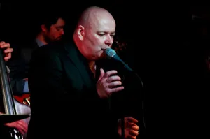 Shaw Prints: Ian Shaw, Pizza Express, Dean St, London, 2011. Artist: Brian O Connor