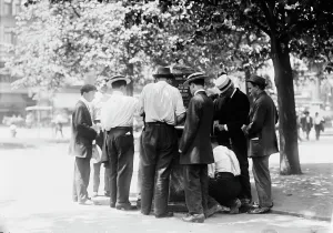 Cooling Off Prints: Ice water in the park--hot day, N.Y.C. between c1910 and c1915. Creator: Bain News Service