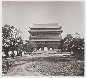 Pagoda Prints: Illustrations of China and its people : a series of two hundred photographs