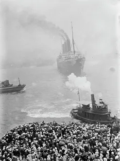 Shipping Line Prints: IMPERATOR starts, 1913. Creator: Bain News Service