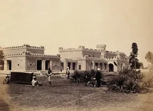 Palanquin Prints: India: Ludlow Castle, Delhi, with a sedan-chair and attendants in the garden